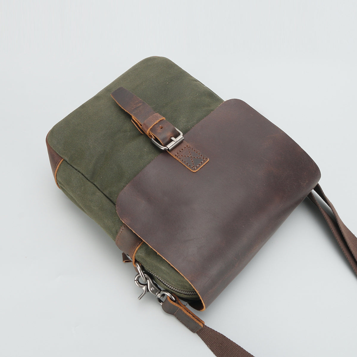 Rome Canvas Messenger Bag