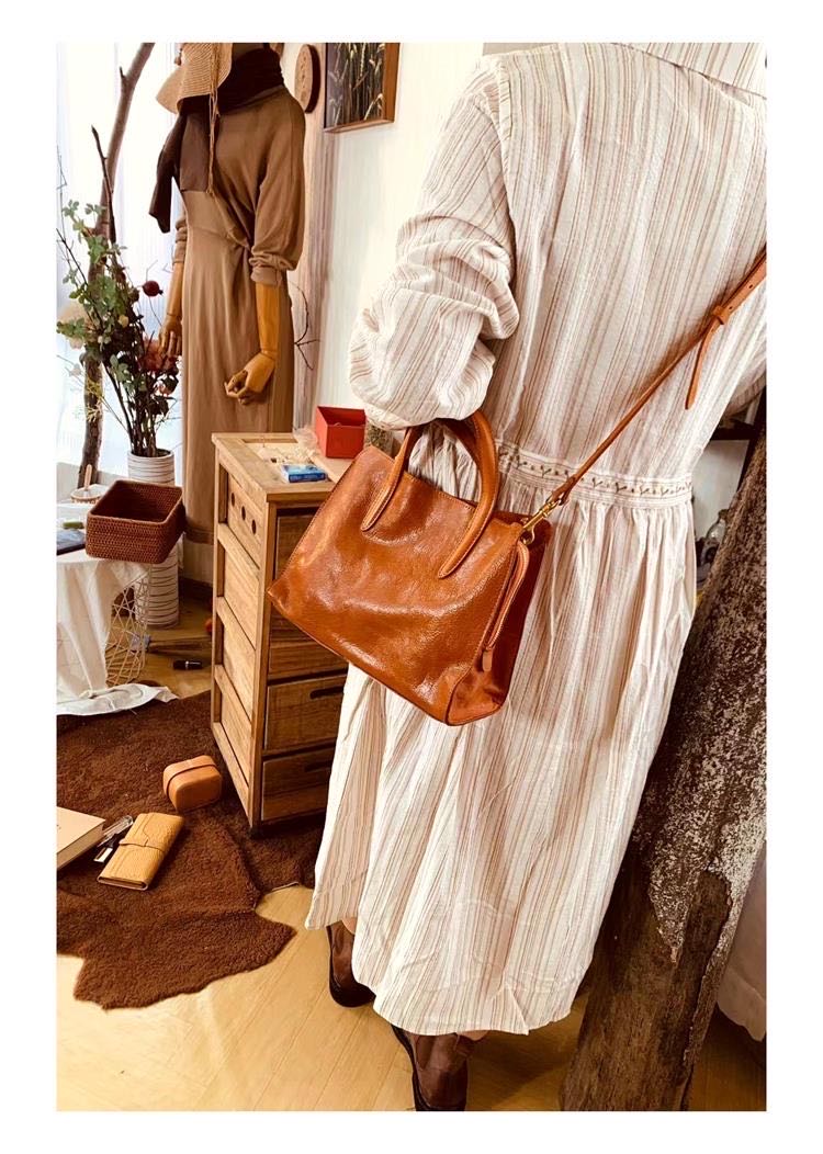 London Luxe Tote Bag