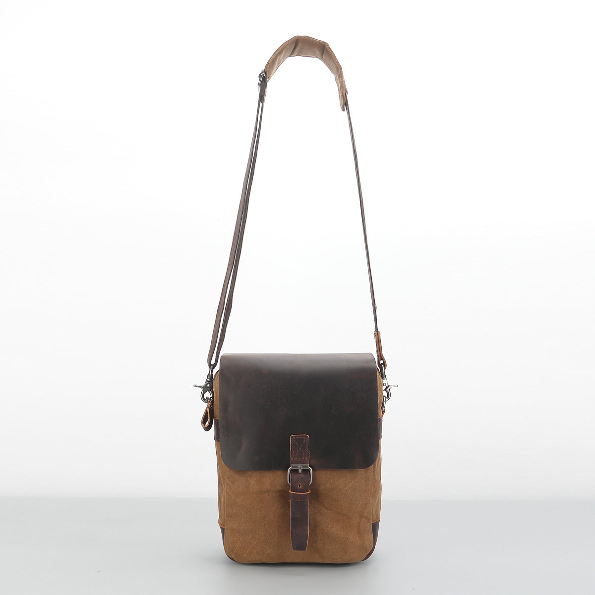 Rome Canvas Messenger Bag